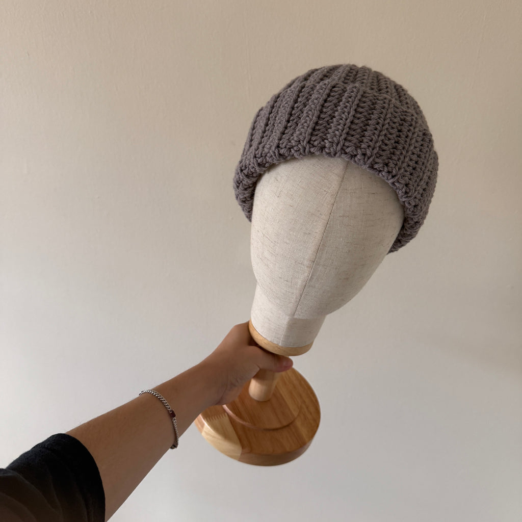 ribbed no bunch crochet beanie