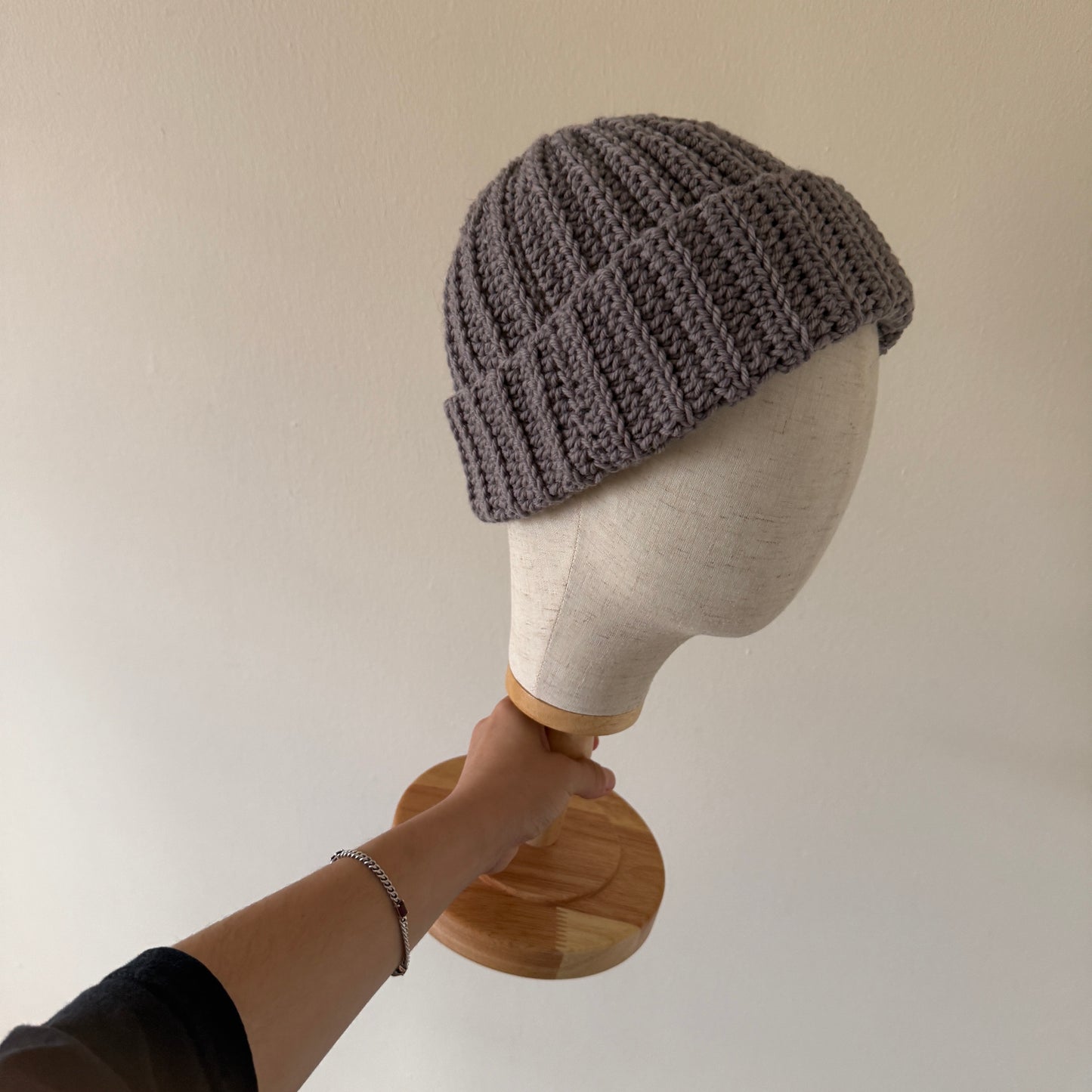 ribbed no bunch crochet beanie